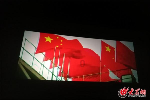 滑动蓝色方块选关版